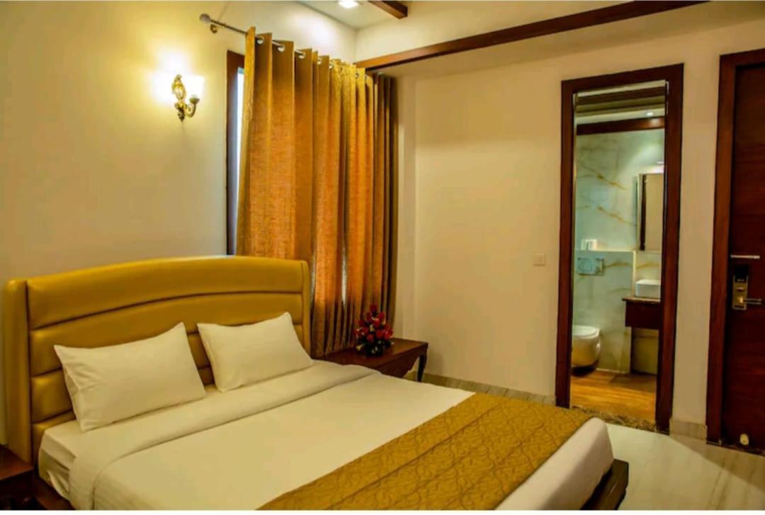 Hotel Agra Grande By Goyal Hoteliers Exterior foto