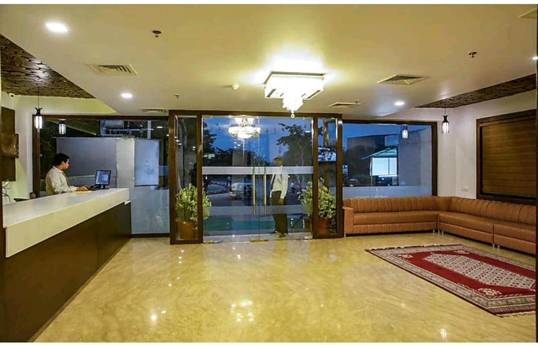 Hotel Agra Grande By Goyal Hoteliers Exterior foto