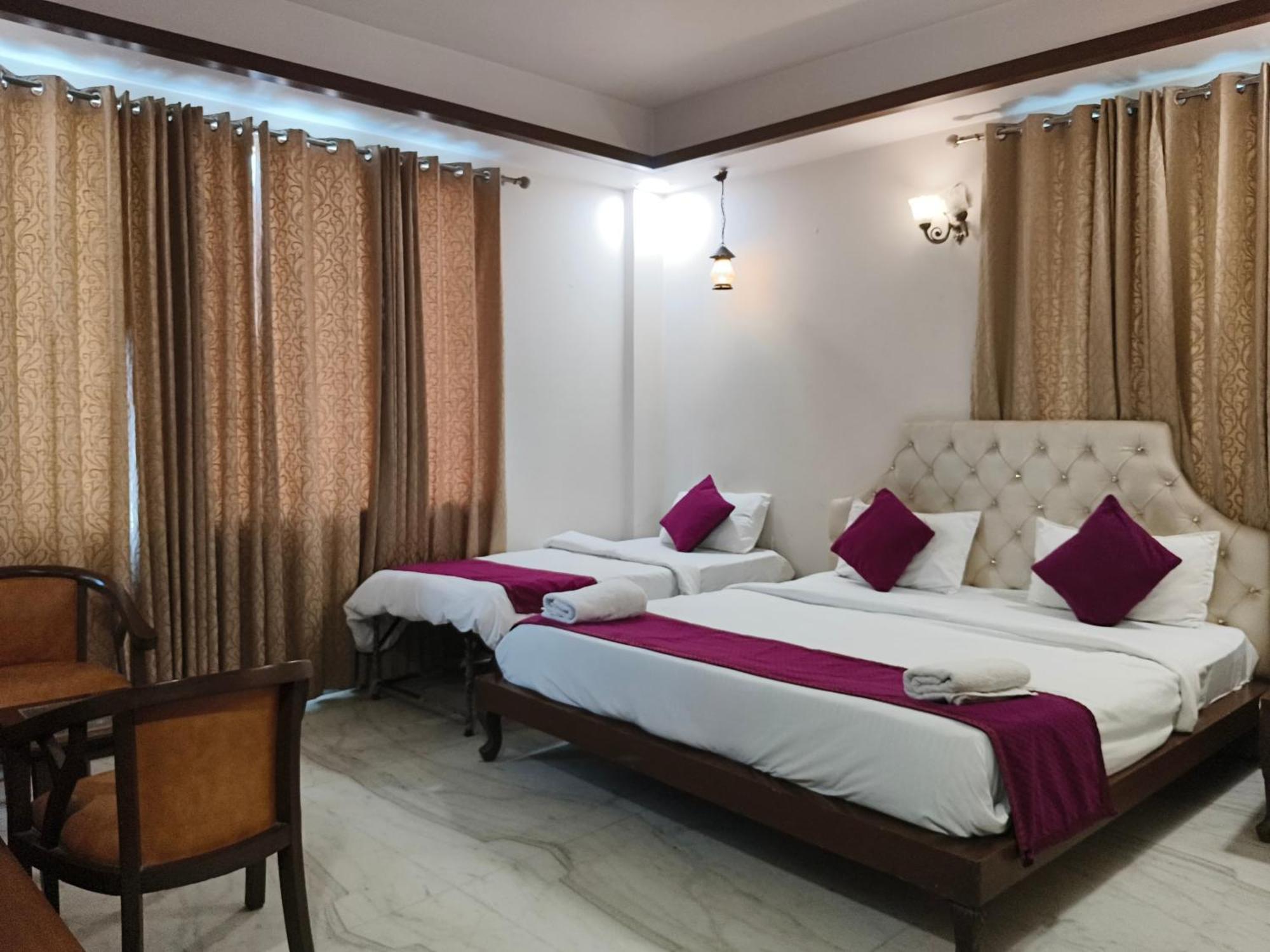 Hotel Agra Grande By Goyal Hoteliers Exterior foto